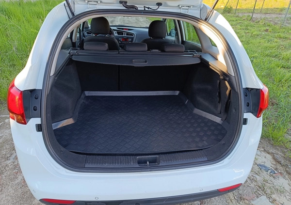 Kia Ceed cena 24900 przebieg: 275057, rok produkcji 2013 z Gdańsk małe 232